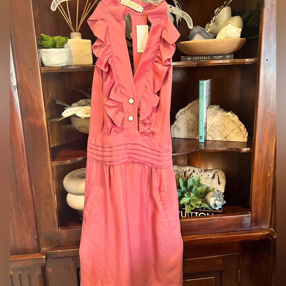 100% Silk Dress by SUNNER. Coral 🪸 Size 10.